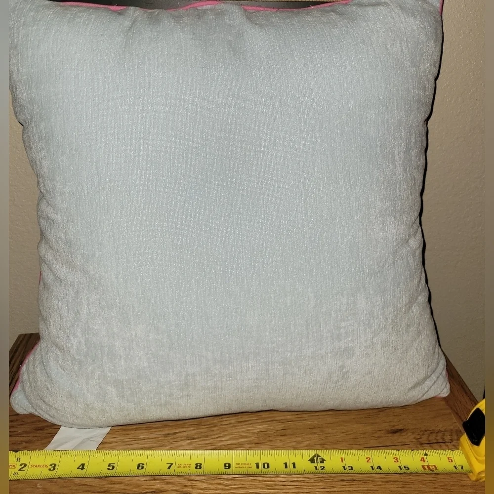 Santa At The Beach Pillow ! 18X18 EXCELLENT CONDITION!